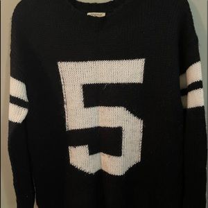 Women’s Forever21 Long-sleeved sweater